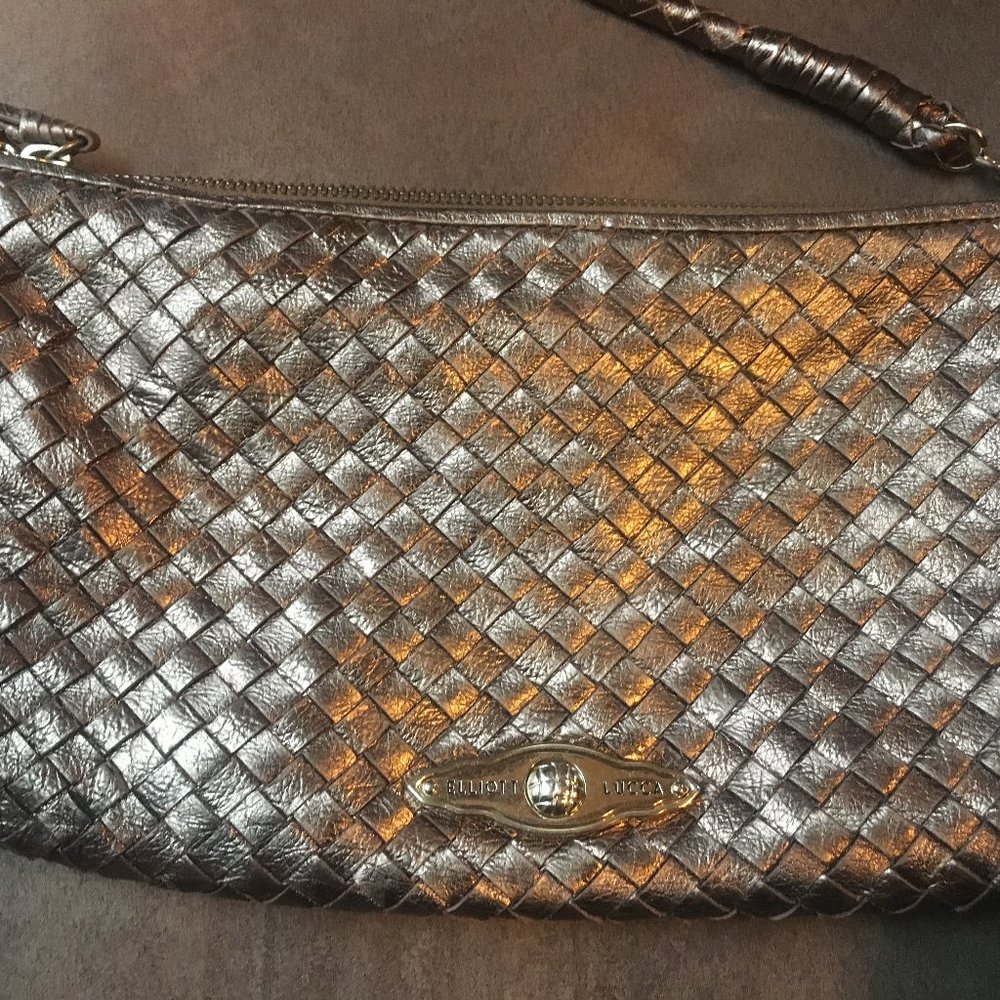 Elliott Lucca purse